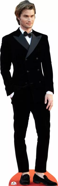 Chase Stokes 267 Celebrity Cutout